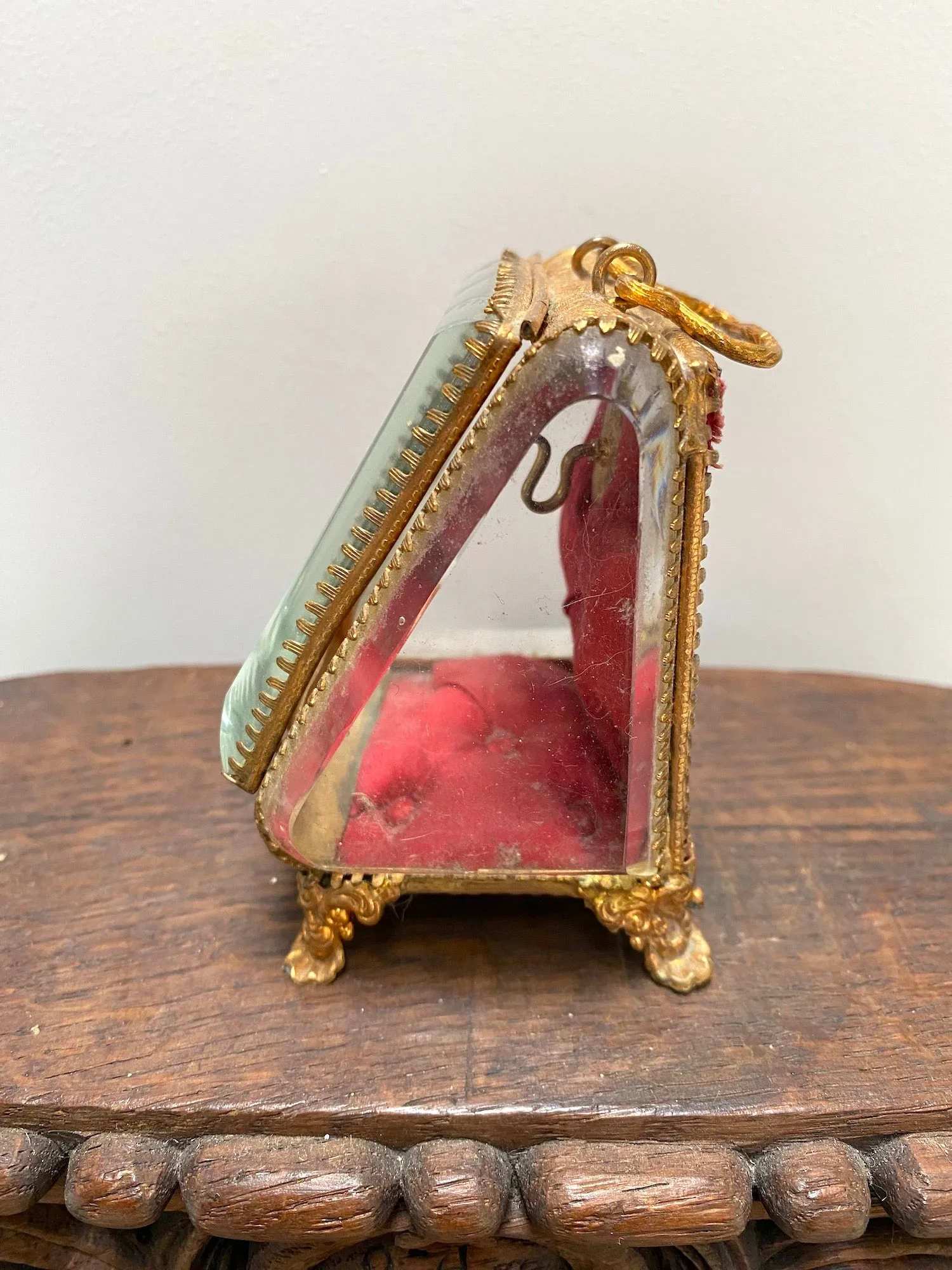 Antique French 'Bote  Bijoux' Glass Jewellery Box with Handle - Red
