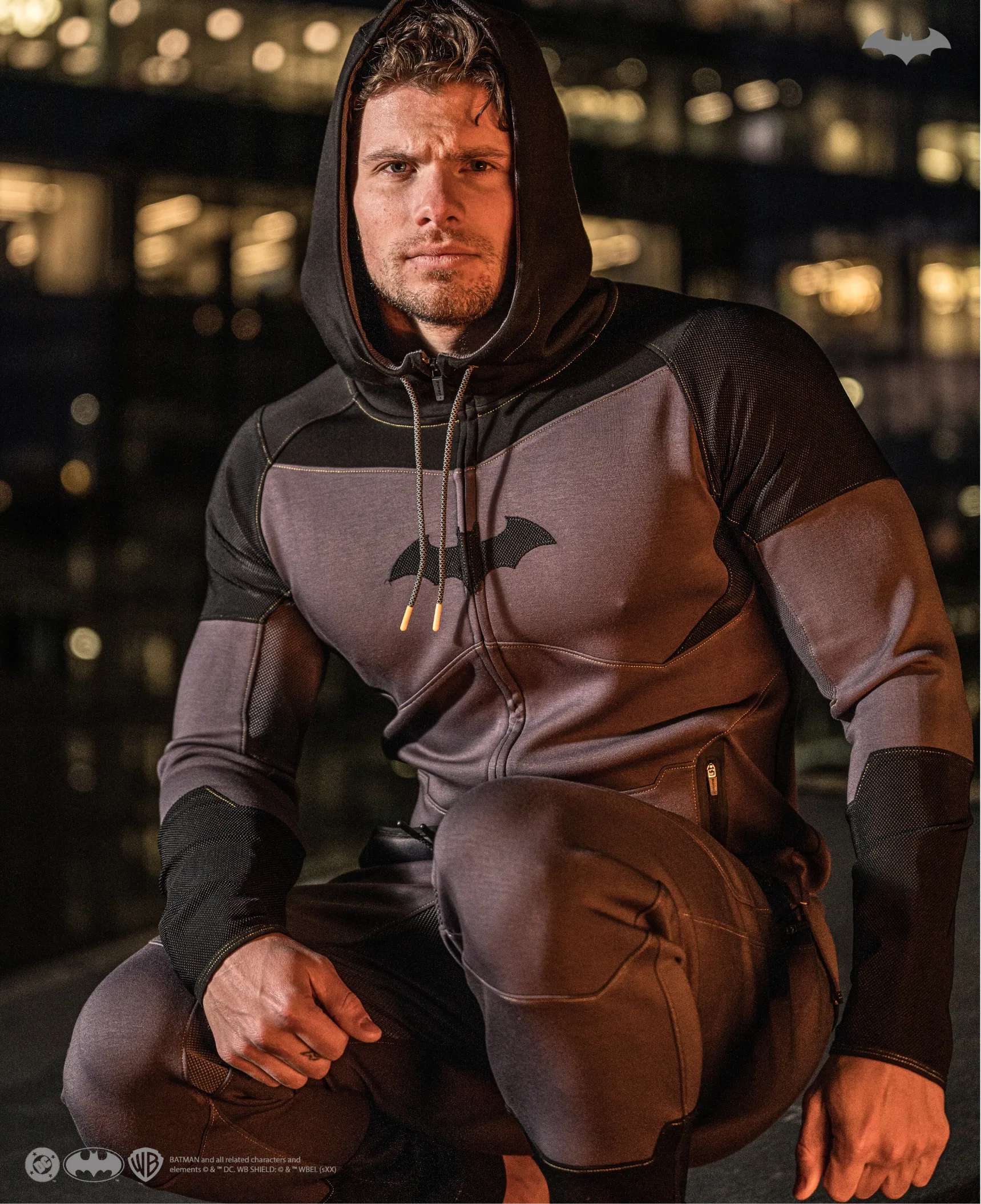 BATMAN Limited Edition Collectors Bundle w/ Free LTD Shirt