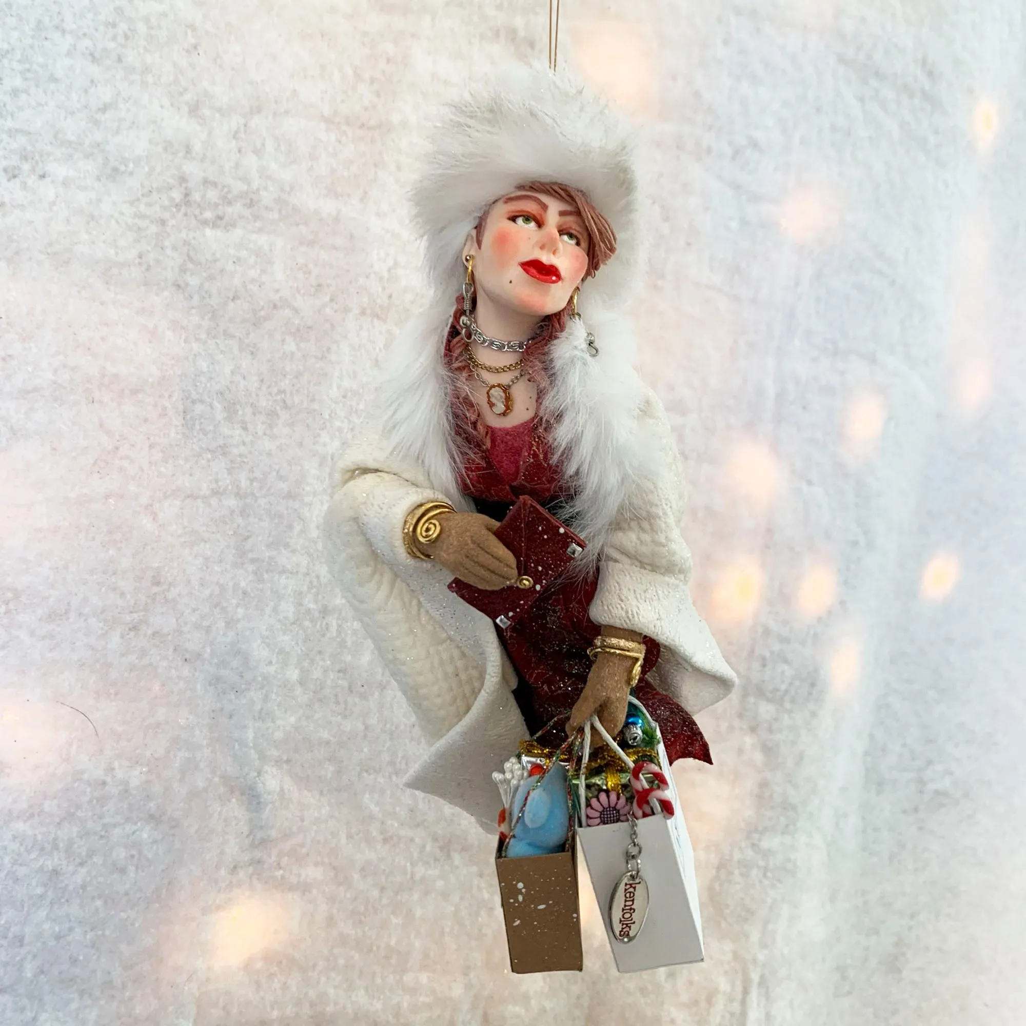 Christmas Shopper Hanging ornament - Festive Christmas ornament - Shopping Queen