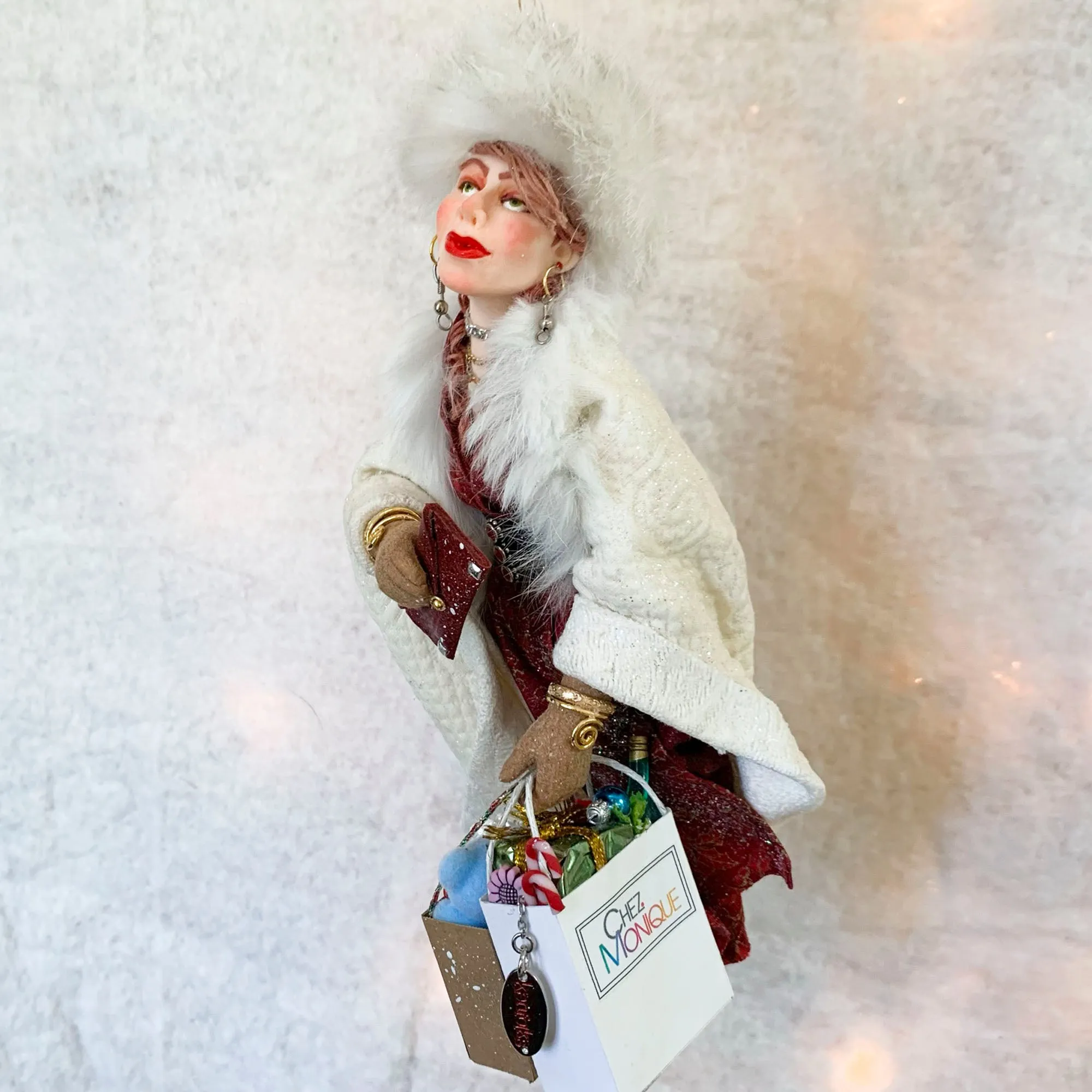 Christmas Shopper Hanging ornament - Festive Christmas ornament - Shopping Queen