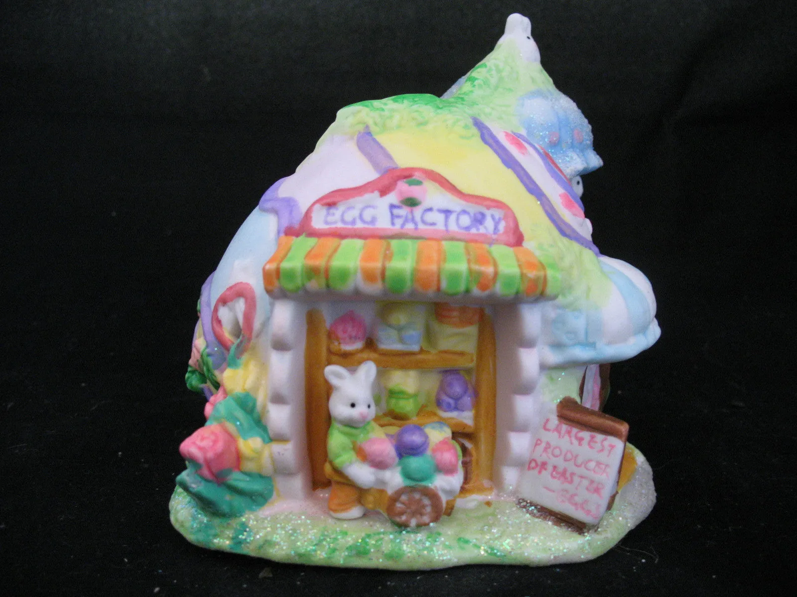 EASTER Sunday BUNNY Bunnies RABBITS EGG FACTORY HOUSE STORE Ceramic FIGURINE NEW