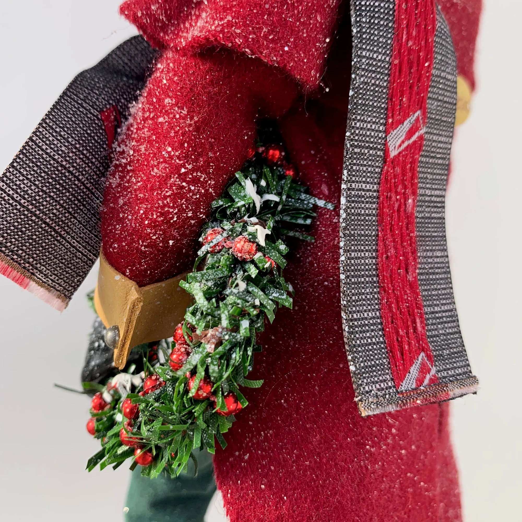 Happy Scrooge carrying a Christmas wreath and tipping his Top Hat - Dickens Collectable Christmas Decoration - Sculpture by Ken Fedoruk