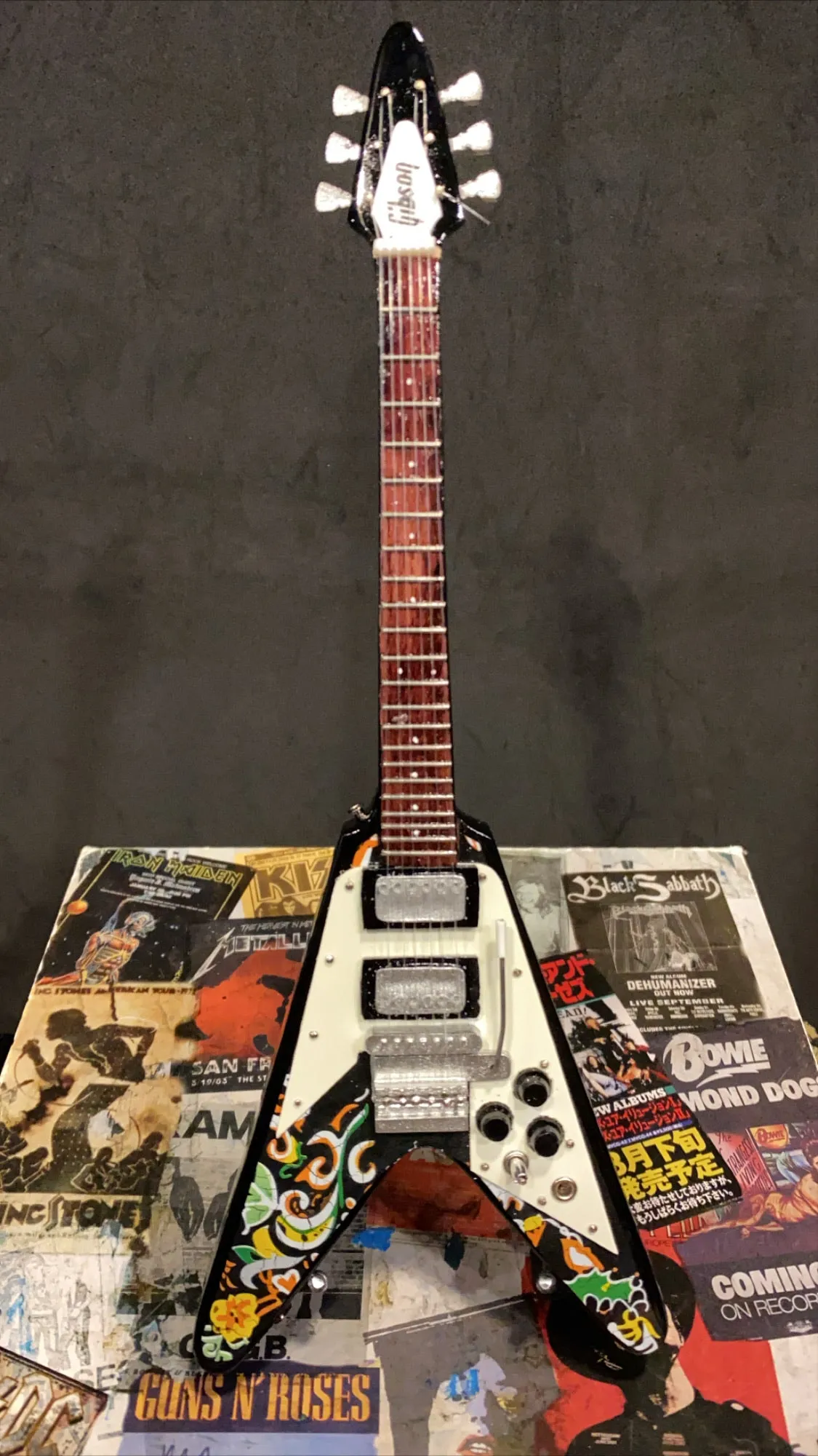 Jimi Hendrix Gibson Flying V Miniature Guitar