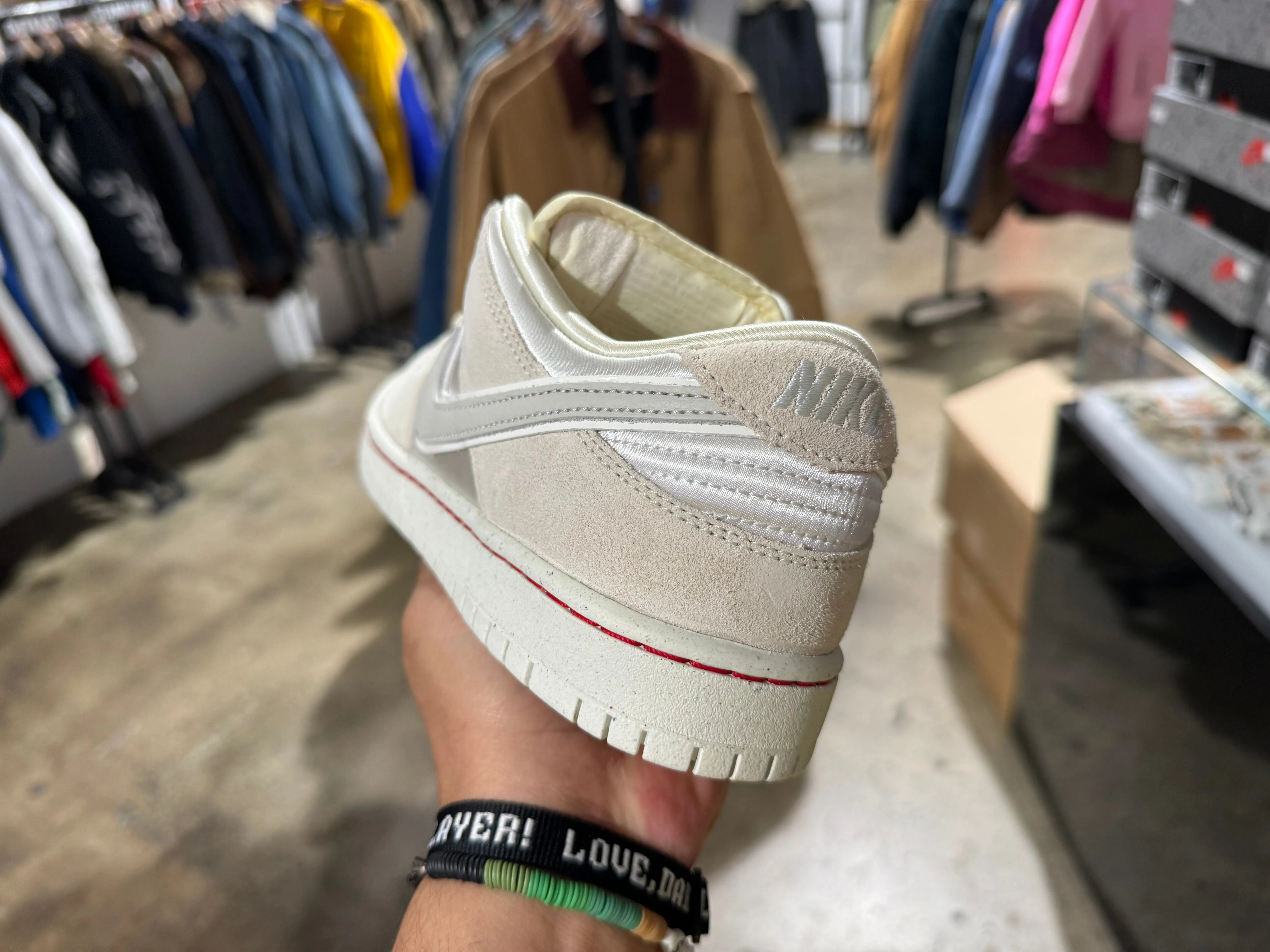 Nike SB Dunk Low PRM - City Of Love/Light Bone