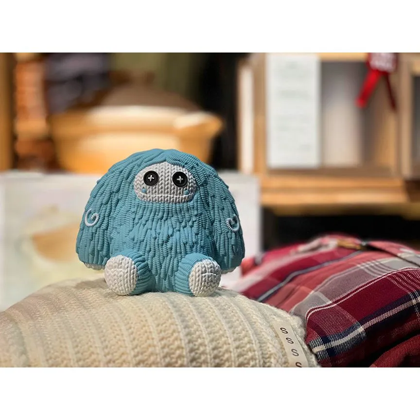 Reverse Chomp Figure